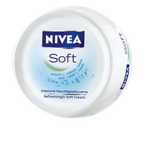 niveasoftcream5290b.jpg