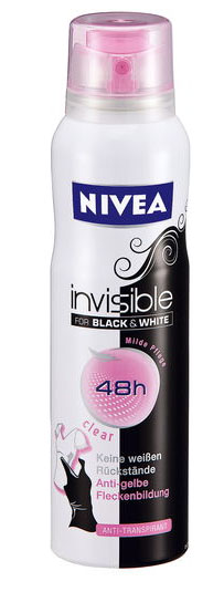 niveablackandwhitewomenb.jpg