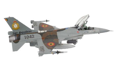 revell04363b2.jpg